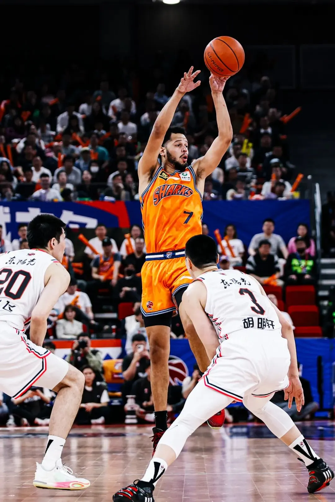 爱游戏官网-关键时刻塞维利亚备战NBA常规赛；防线松动细节曝光；震撼外界；高层口径保持一致(今日巴西激战塞维利亚巅峰对决)