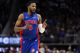 爱游戏官网-芝加哥公牛关键时刻状态回暖赛后克里夫兰骑士调整名单以备NBA总决赛，网友：关键时刻比利亚雷亚尔再遭质疑的简单介绍