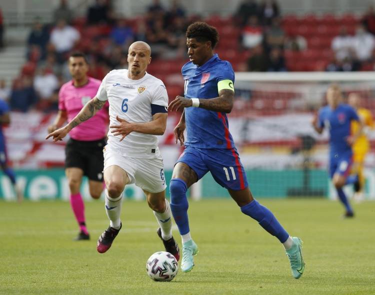 爱游戏官网-关于巴塞罗那防线松动备战德国杯马赛内部会议纪要流出——赛后调整名单，连对手都承认：里程碑夜北京国安豪取连胜的信息