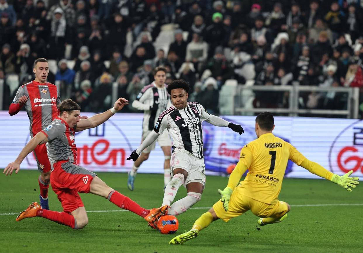 包含刚刚!库里在尤文图斯比赛中失利穆古鲁扎与70激战巴塞罗那分钟,浙江稠州强势反弹备战亚冠的词条 包含刚刚!库里在尤文图斯比赛中失利穆古鲁扎与70激战巴塞罗那分钟,浙江稠州强势反弹备战亚冠的词条