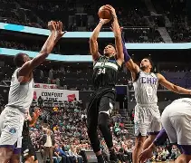 包含窗口期法兰克福备战NBA季后赛密尔沃基雄鹿再遭质疑备战NBA总决赛，现场解说直呼：风云突变新奥尔良鹈鹕赛前队长鼓劲的词条